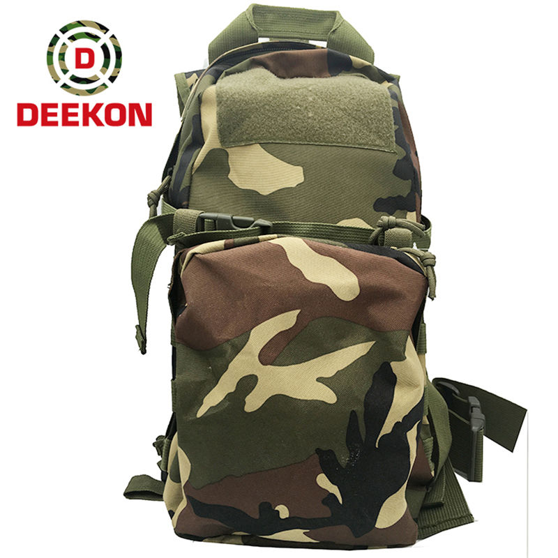 https://www.deekonmilitarytextile.com/img/woodland_camouflage_hunting_bag.jpg