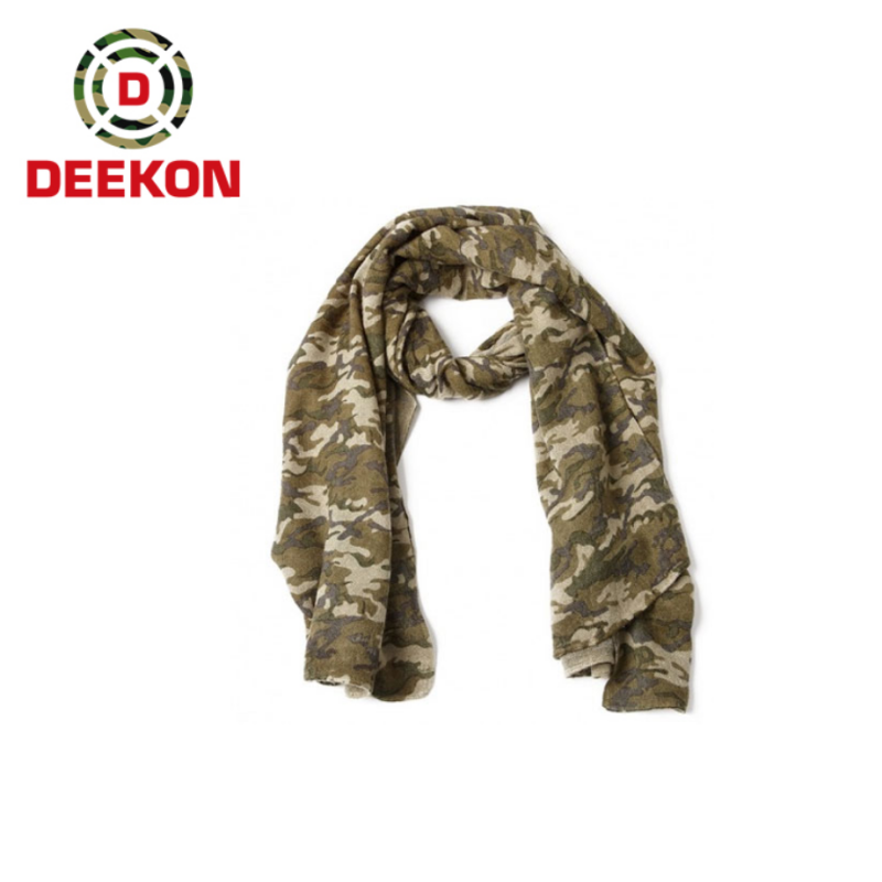 Lizard camouflage scarf