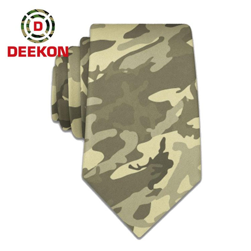 Camouflage neck tie